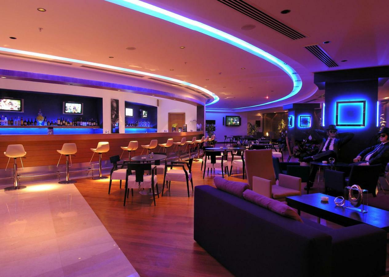 马尔帕斯赌场酒店 Agios Epiktitos 外观 照片