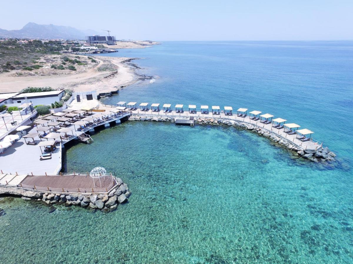 马尔帕斯赌场酒店 Agios Epiktitos 外观 照片